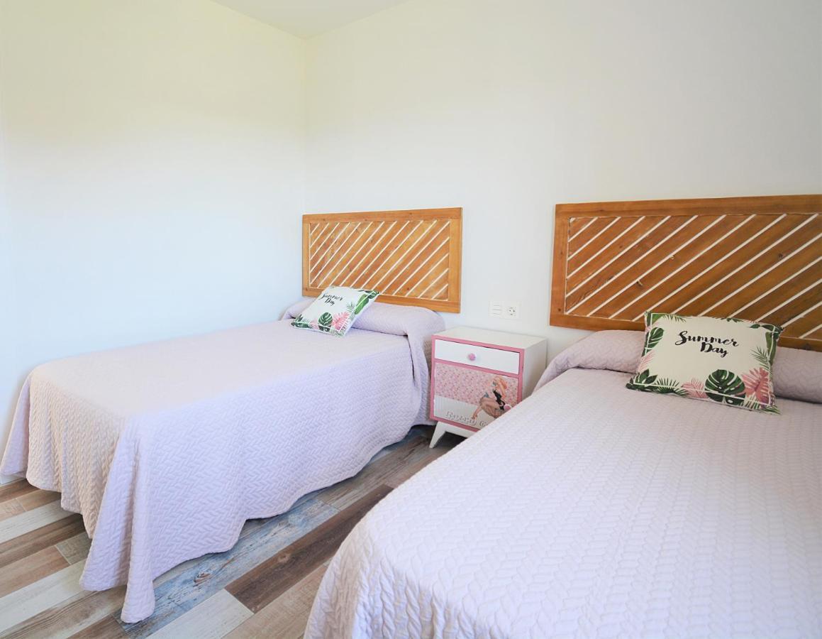 Galihost - Apartamentos Mamuela Ribadumia Luaran gambar