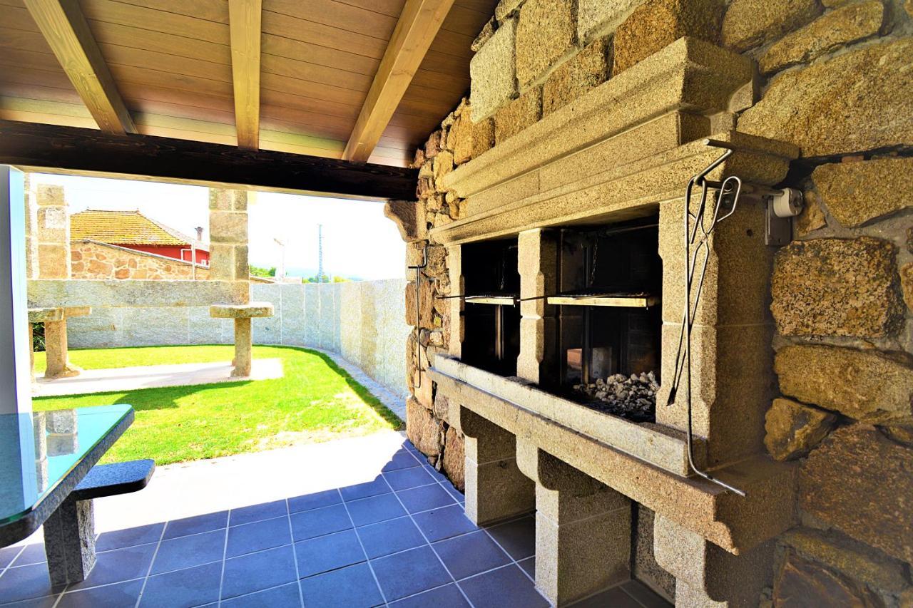 Galihost - Apartamentos Mamuela Ribadumia Luaran gambar