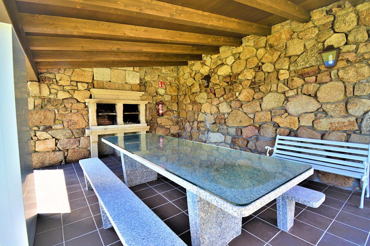 Galihost - Apartamentos Mamuela Ribadumia Luaran gambar