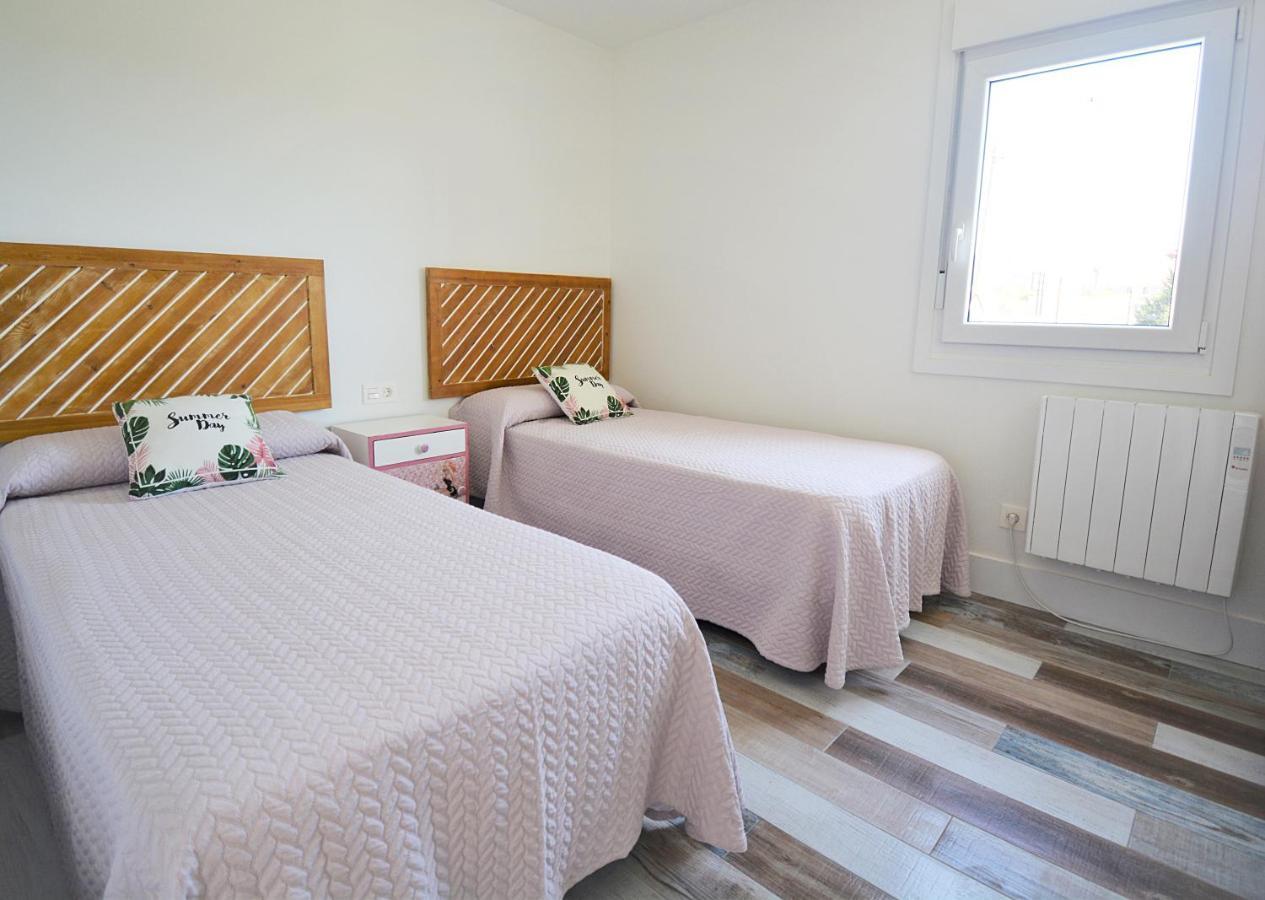 Galihost - Apartamentos Mamuela Ribadumia Luaran gambar